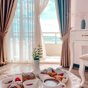 Majestic 4* دراس